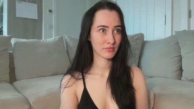 Image 4 of ZaraHartUK Stream on Streamate on 28 days ago