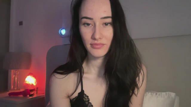 Image 7 of ZaraHartUK Stream on Streamate on 25 days ago