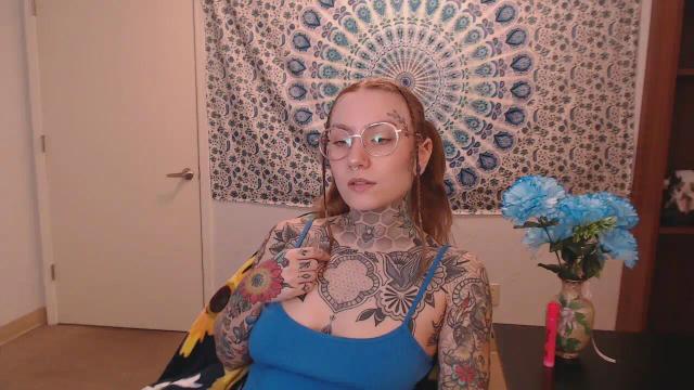 Image 11 of lovelylavender88 Stream on Streamate on 1 month ago