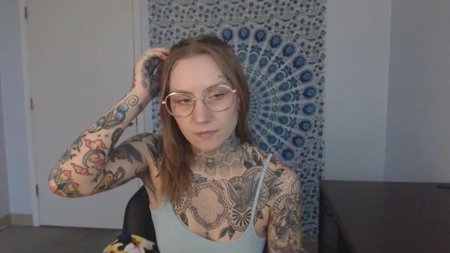 Image 8 of lovelylavender88 Stream on Streamate on 24 days ago