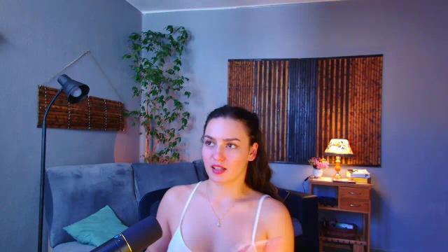 Thumbnail 1, xVANNDA's Stream at Streamate, 22 hours ago